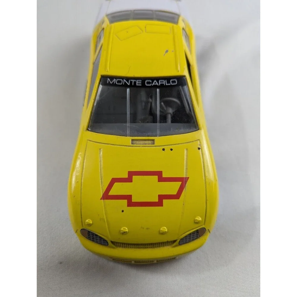 1996 Racing Champions Chevrolet BriCkyard 400 1:64 Monte Carlo Car Yellow